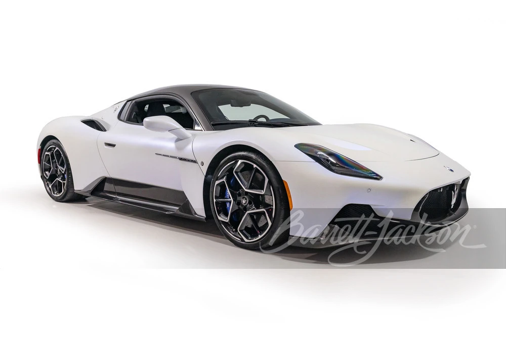 2022 Maserati MC20 - Image 7 of 31
