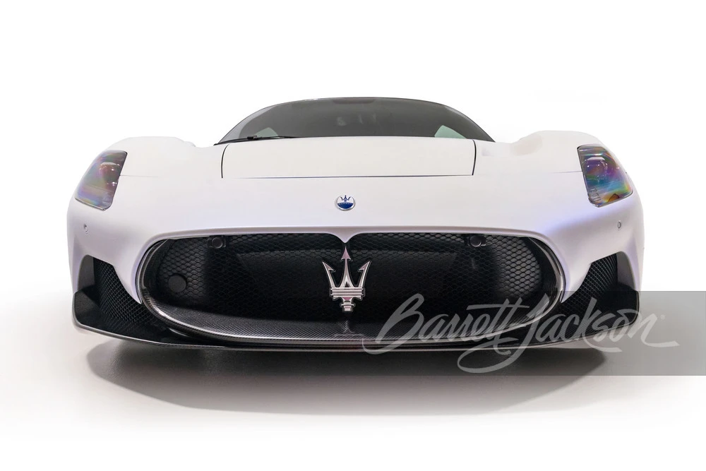 2022 Maserati MC20 - Image 17 of 31