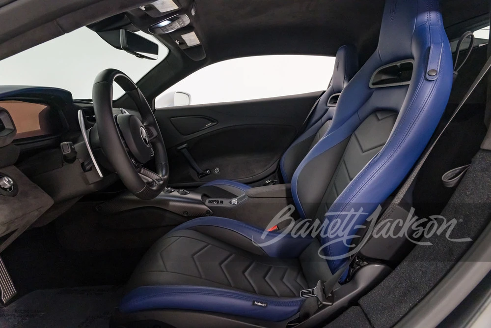 2022 Maserati MC20 - Image 21 of 31