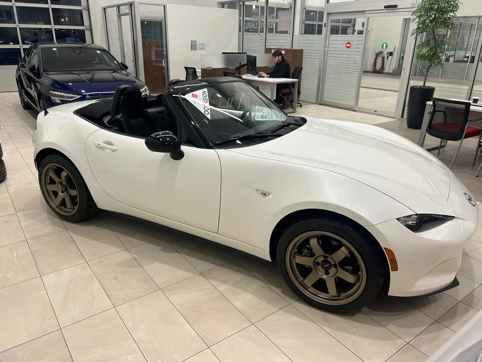 2022 Mazda ND MX-5 Miata - Image 3 of 8