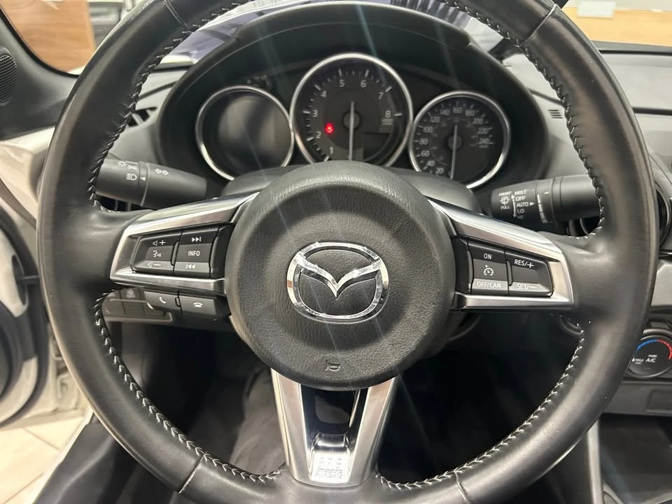 2022 Mazda ND MX-5 Miata - Image 4 of 8