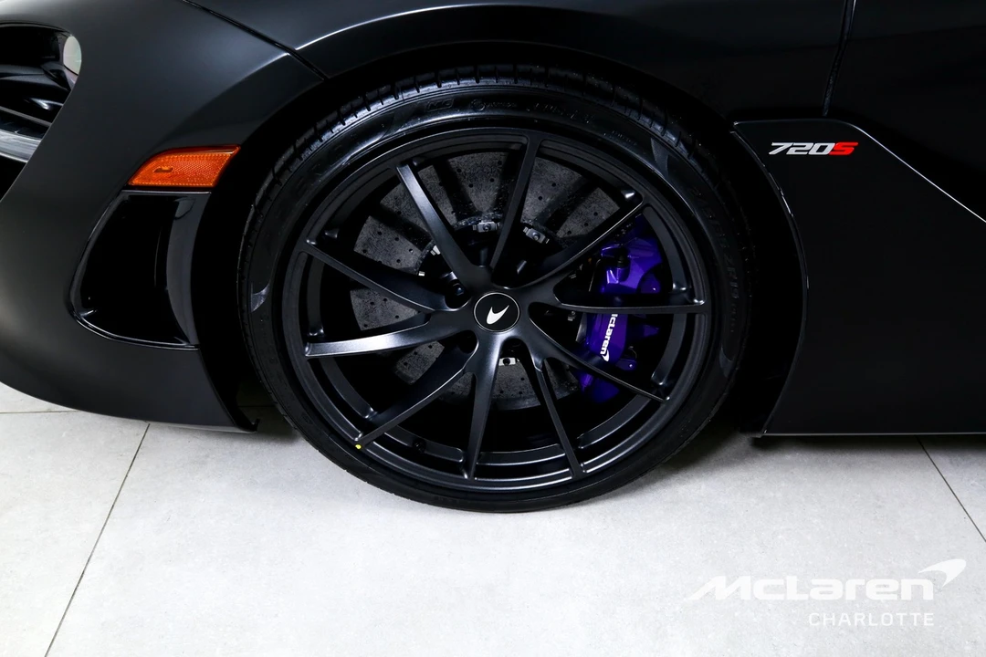 2022 McLaren 720S Spider - Image 26 of 31