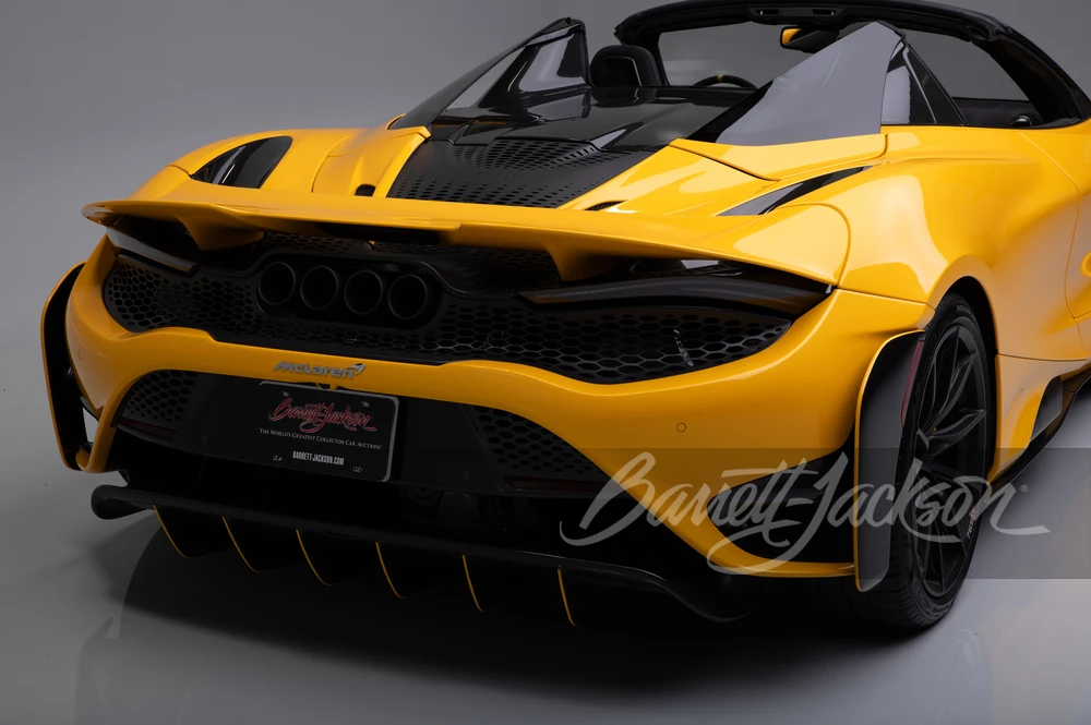 2022 McLaren 765LT Spider - Image 12 of 26