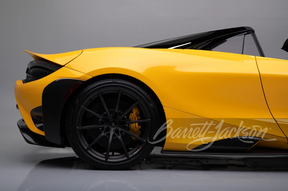 2022 McLaren 765LT Spider - Image 11 of 26