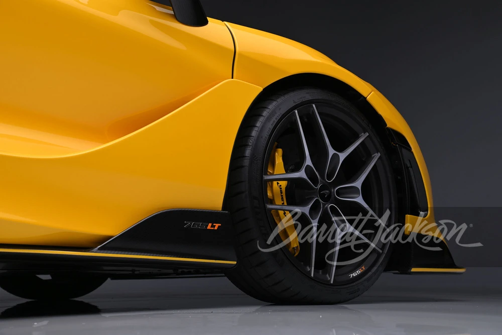 2022 McLaren 765LT Spider - Image 15 of 31