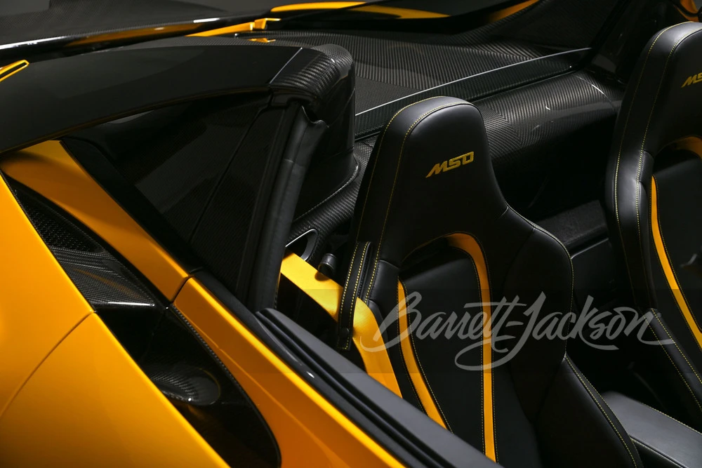 2022 McLaren 765LT Spider - Image 21 of 31