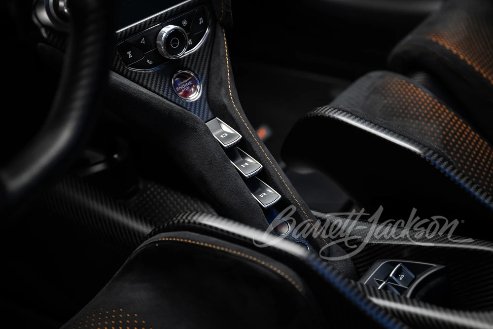 2022 McLaren 765LT Spider - Image 15 of 30