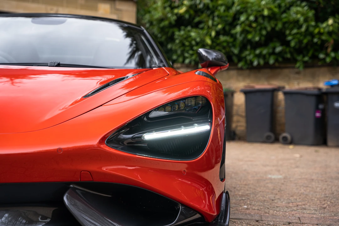 2022 McLaren 765LT Spider - Image 14 of 31