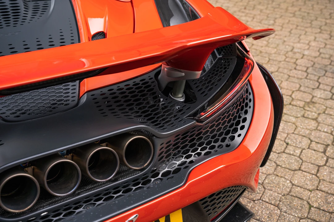 2022 McLaren 765LT Spider - Image 29 of 31