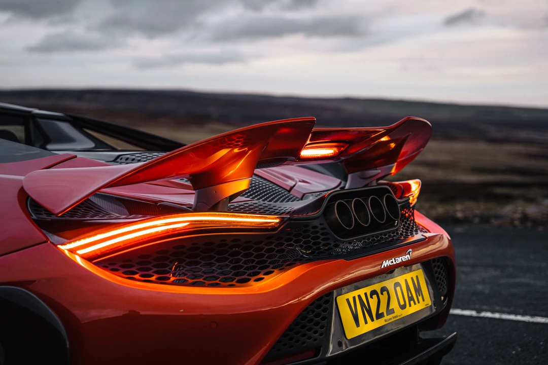 2022 McLaren 765LT Spider - Image 31 of 31