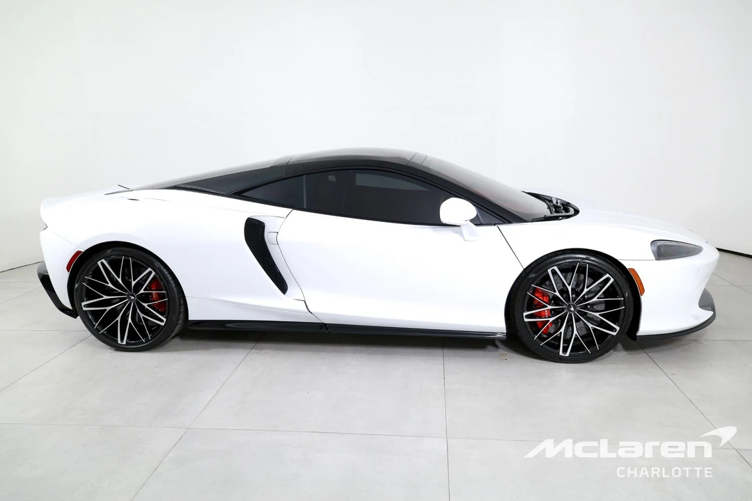 2022 McLaren GT - Image 10 of 12