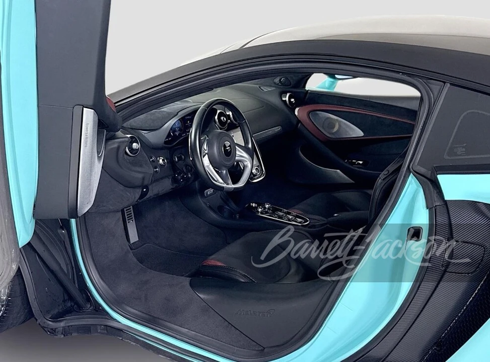 2022 McLaren GT - Image 4 of 5