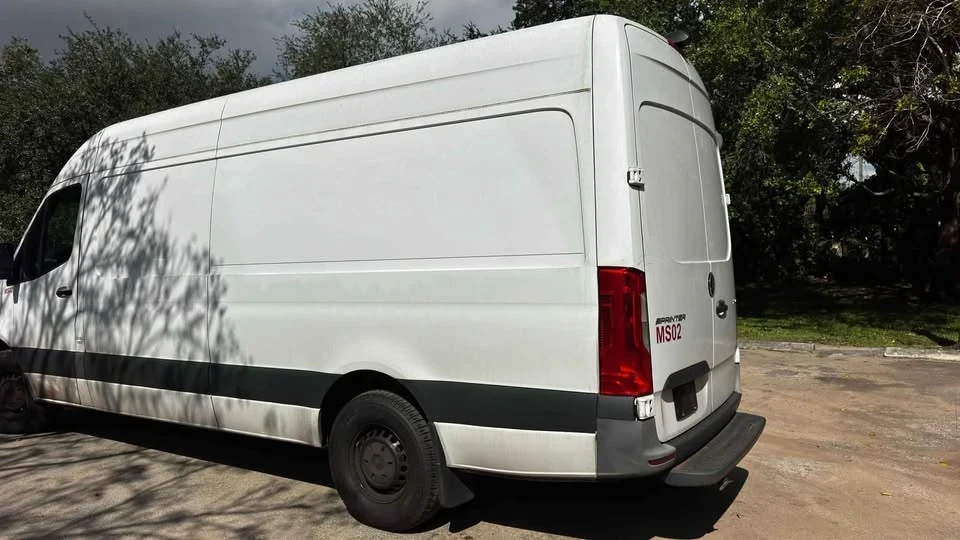 2022 Mercedes-Benz VS30 Sprinter - Image 5 of 9