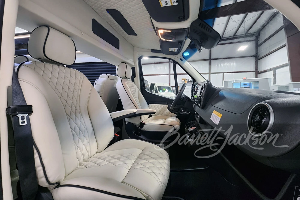2022 Mercedes-Benz VS30 Sprinter - Image 24 of 31