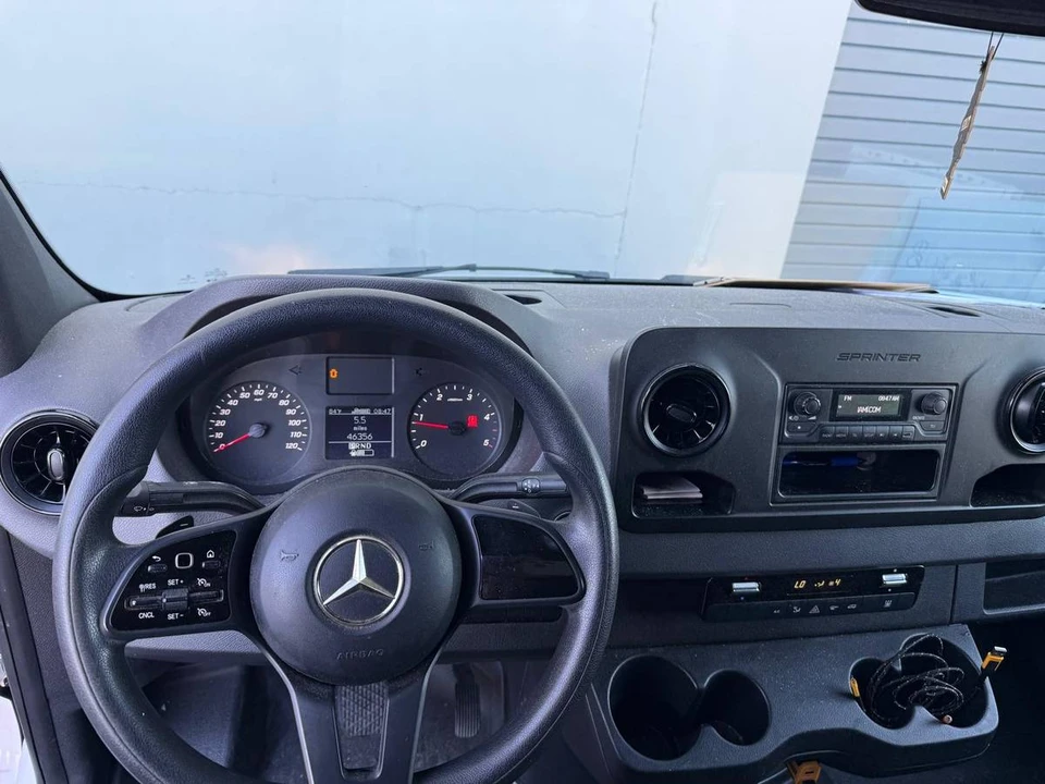 2022 Mercedes-Benz VS30 Sprinter - Image 3 of 5
