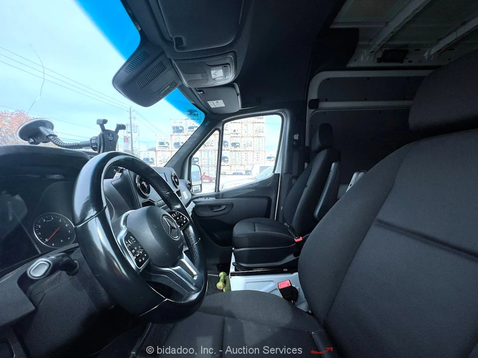 2022 Mercedes-Benz VS30 Sprinter - Image 10 of 12