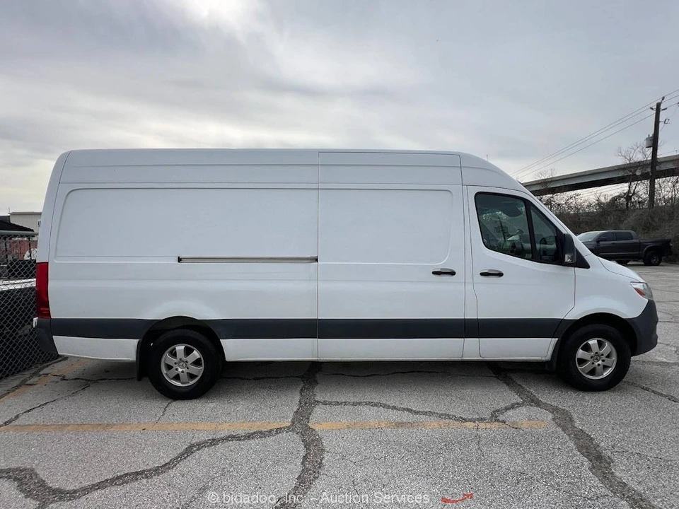 2022 Mercedes-Benz VS30 Sprinter - Image 6 of 12