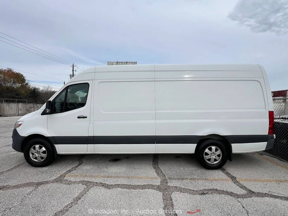 2022 Mercedes-Benz VS30 Sprinter - Image 5 of 12