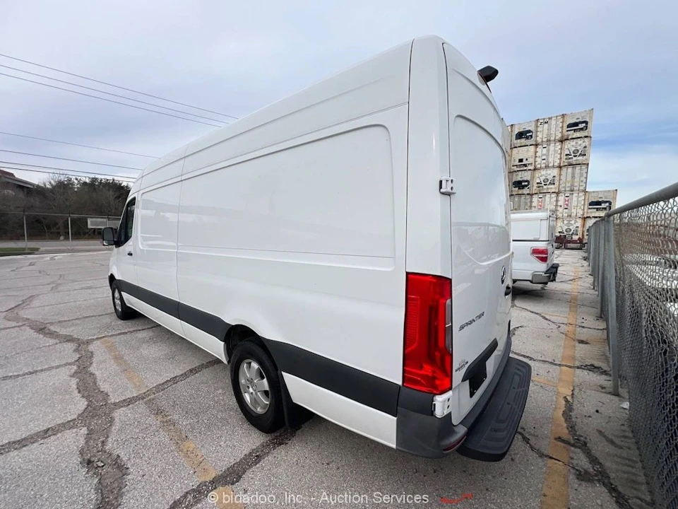 2022 Mercedes-Benz VS30 Sprinter - Image 3 of 12