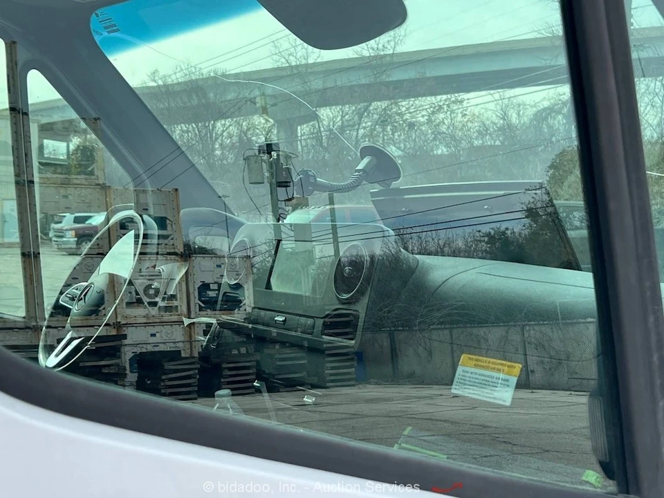 2022 Mercedes-Benz VS30 Sprinter - Image 9 of 12
