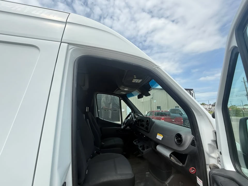 2022 Mercedes-Benz VS30 Sprinter - Image 7 of 16