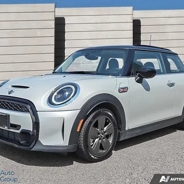 2022 MINI 3-door