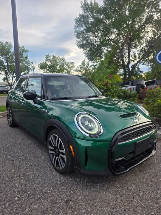 2022 Mini Mini Cooper S 3rd Gen - Image 3 of 8