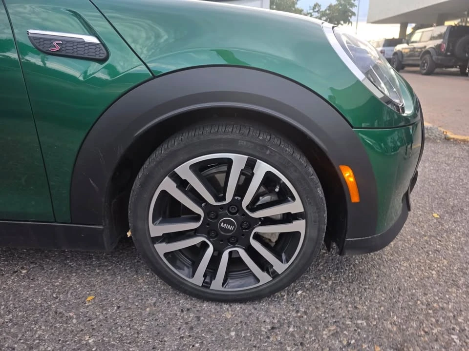 2022 Mini Mini Cooper S 3rd Gen - Image 6 of 8