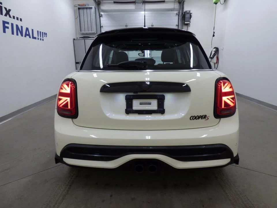2022 Mini Mini Cooper S 3rd Gen - Image 3 of 20