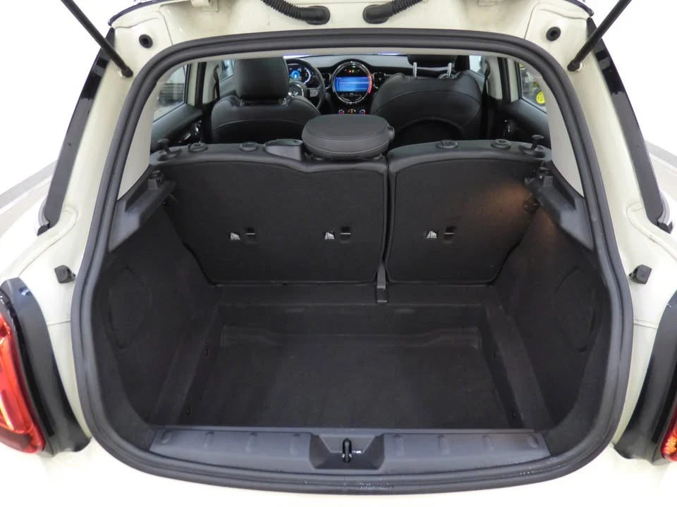 2022 Mini Mini Cooper S 3rd Gen - Image 19 of 20