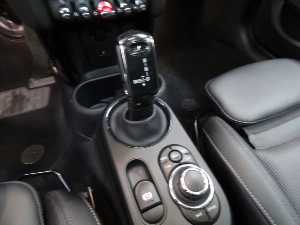 2022 Mini Mini Cooper S 3rd Gen - Image 15 of 20