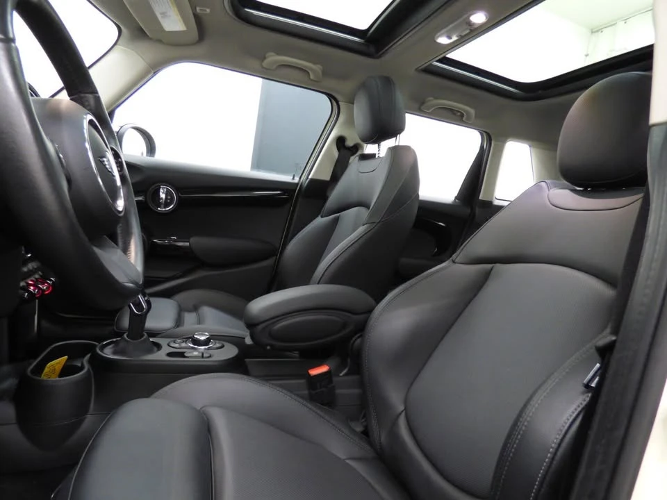 2022 Mini Mini Cooper S 3rd Gen - Image 12 of 20