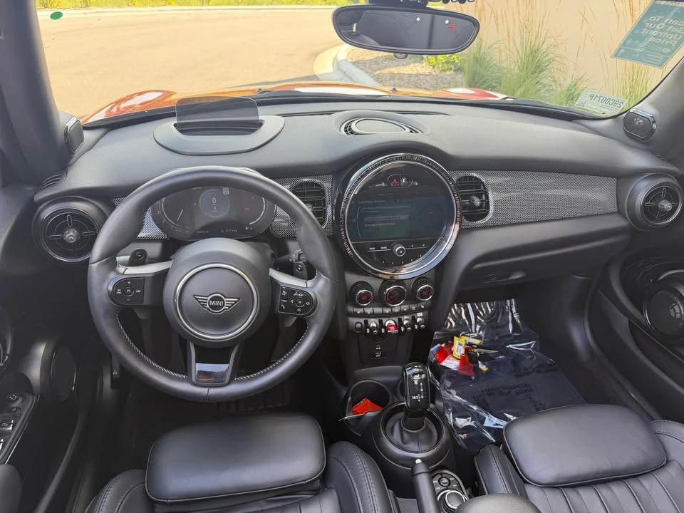 2022 Mini Mini Cooper S 3rd Gen - Image 11 of 14