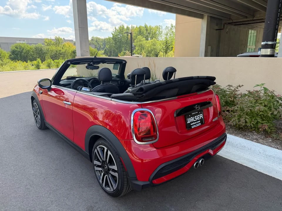 2022 Mini Mini Cooper S 3rd Gen - Image 3 of 14