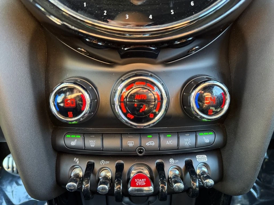 2022 Mini Mini John Cooper Works 3rd Gen - Image 18 of 21
