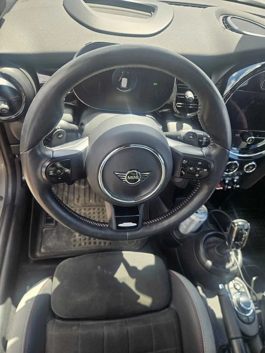 2022 Mini Mini 3rd Gen - Image 5 of 5