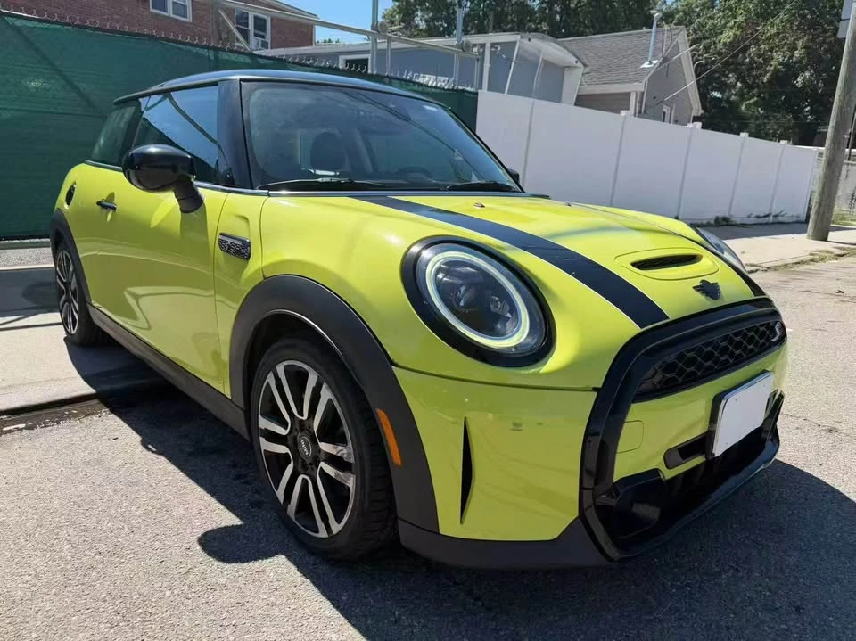 2022 Mini Mini 3rd Gen - Image 2 of 6