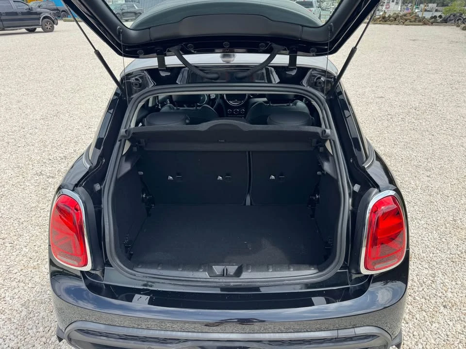 2022 Mini Mini Cooper S 3rd Gen - Image 13 of 17