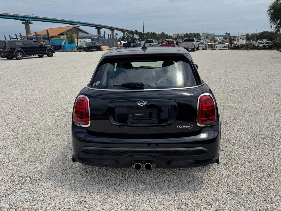 2022 Mini Mini Cooper S 3rd Gen - Image 6 of 17