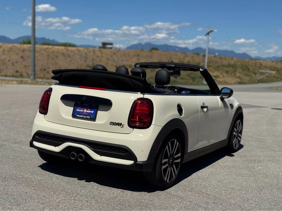 2022 Mini Mini Cooper S 3rd Gen - Image 5 of 20