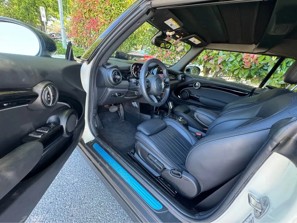 2022 Mini Mini Cooper S 3rd Gen - Image 12 of 20