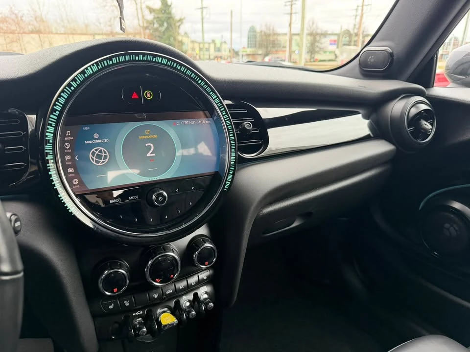 2022 Mini Mini Cooper S 3rd Gen - Image 13 of 15