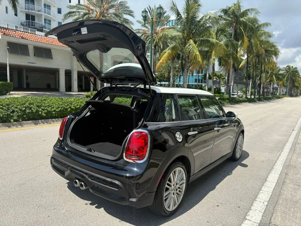 2022 Mini Mini Cooper S 3rd Gen - Image 8 of 12