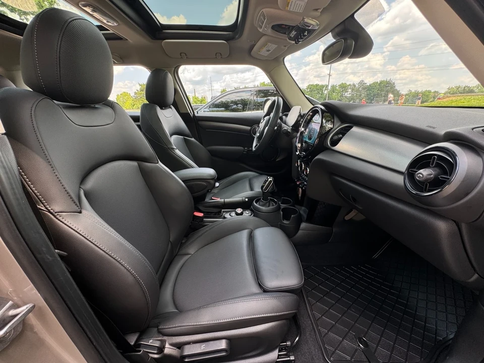 2022 Mini Mini Cooper S 3rd Gen - Image 21 of 21