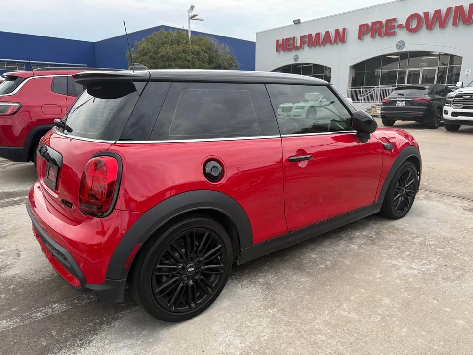 2022 Mini Mini Cooper S 3rd Gen - Image 3 of 20
