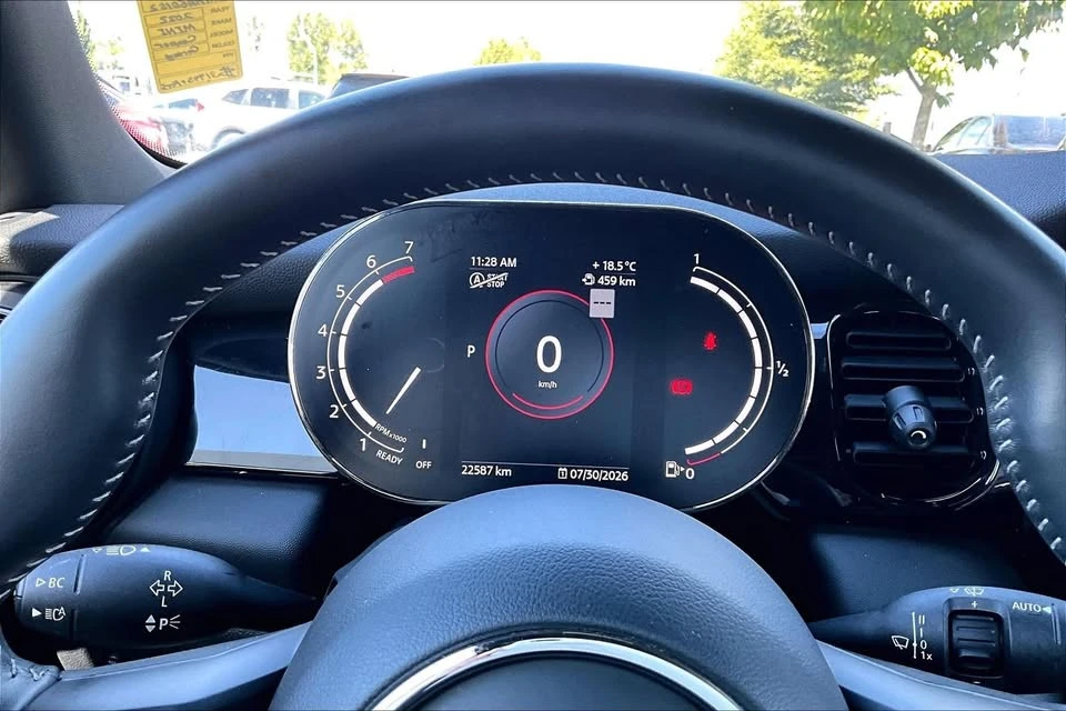 2022 Mini Mini Cooper S 3rd Gen - Image 8 of 19