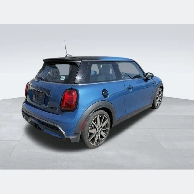 2022 Mini Mini Cooper S 3rd Gen - Image 10 of 12