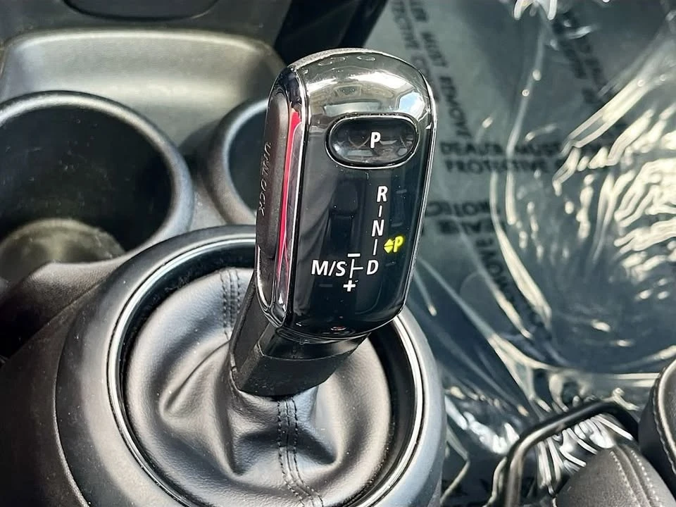 2022 Mini Mini Cooper S 3rd Gen - Image 12 of 20