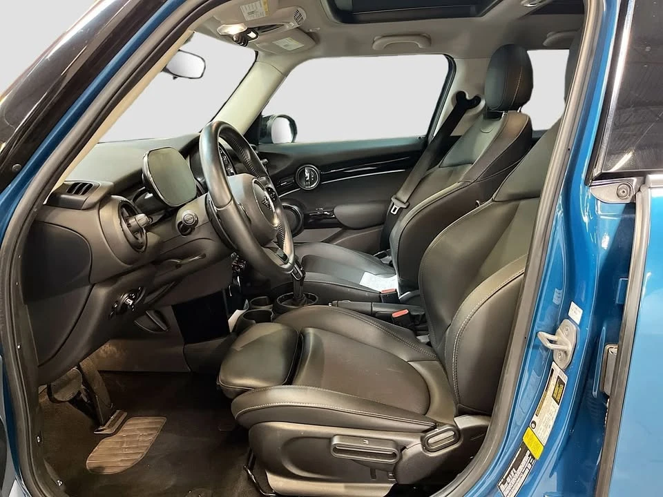 2022 Mini Mini Cooper S 3rd Gen - Image 12 of 14
