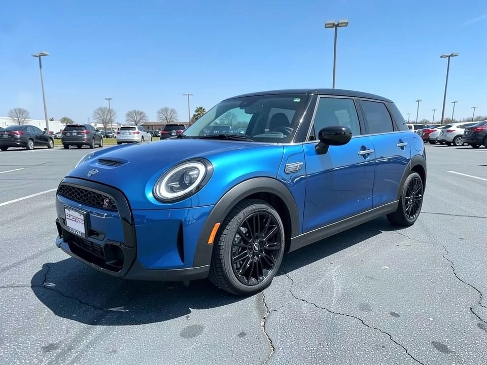 2022 Mini Mini Cooper S 3rd Gen - Image 3 of 14